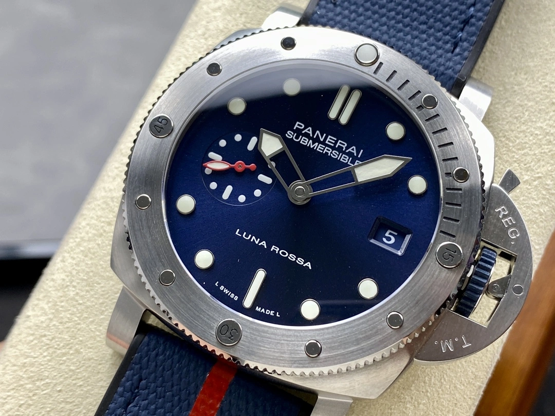 CBD Factory Panerai Submersible QuarantaQuattro Luna Rossa 44mm PAM01391 1:1 Super Clone – DDP.900 Movement Youthful 420